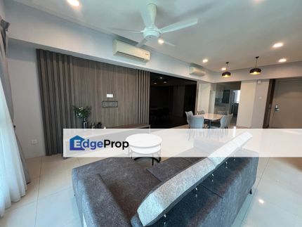 Nice Sea View With Renovated Fully Furnished @ Iskandar Residence For Sale   , Johor, Nusajaya