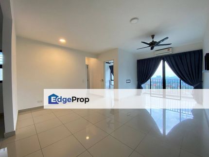 Freehold Partially Furnished With High Floor @ Greenfield Regency For Sale , Johor, Tampoi