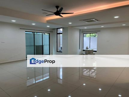 Freehold Partially Furnished Double Storey Cluster House @ Promenade Tun Aminah For Sale , Johor, Skudai