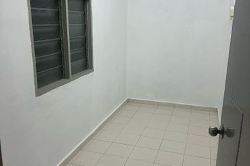 Villa Krystal, Bandar Selesa Jaya