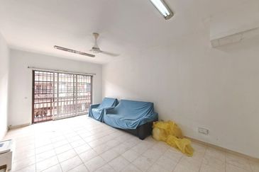 Taman Tampoi Indah II, Villa Ros