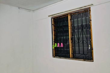 Flat Taman Ungku Tun Aminah