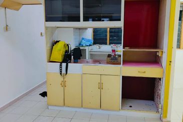 Flat Taman Ungku Tun Aminah