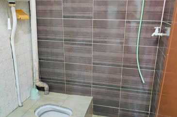 Flat Taman Ungku Tun Aminah