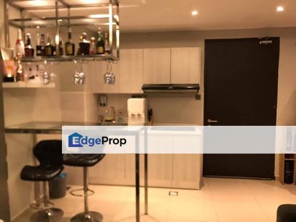 Fully Renovated Partially Furnished With High Floor @ The Garden Residence For Sale , Johor, Skudai