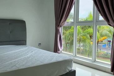 D'Suites , Akasia Horizon