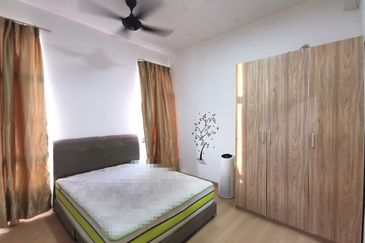 D'Summit Residences @ Kempas Utama