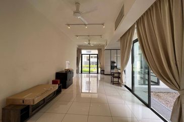 Avira Garden Terraces @ Medini