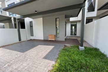 Avira Garden Terraces @ Medini