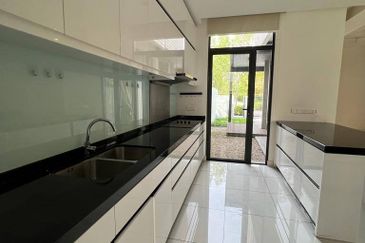 Avira Garden Terraces @ Medini