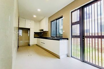 Noble Park @ East Ledang