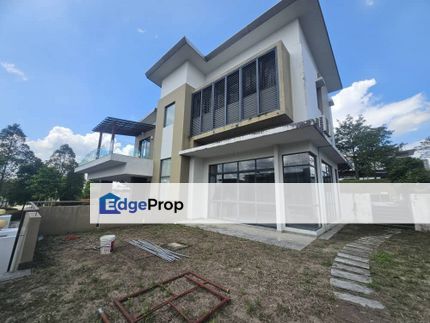 Fully Renovated & Partially Furnished Double Storey Bungalow House @ The Hills For Sale , Johor, Nusajaya