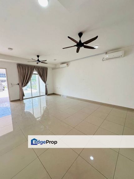 Freehold Partially Furnished Renovated Double Storey House @ Aspira Lakehomes For Sale , Johor, Gelang Patah