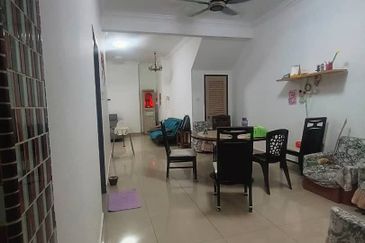 Villa Koi Bandar Selesa Jaya