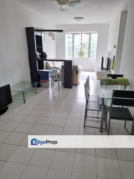 Freehold Block D With 3 Rooms Service Apartment @ Nusa Perdana Gelang Patah For Sale , Johor, Gelang Patah