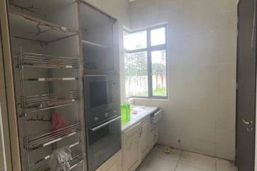 Taman Impian Heights