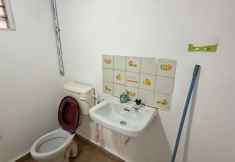 Taman Pulai Utama Flat