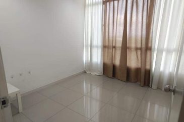 Dedaun Hijau (Greenfield Regency)