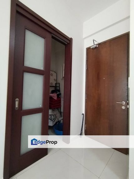 Partially Furnished G&G Seaview Service Apartment @ Bay Point Country Garden For Sale , Johor, Johor Bahru