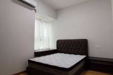 Baypoint @ Country Garden Danga Bay