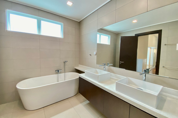 Tropicana Golf & Country Resort