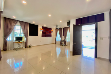 Tropicana Golf & Country Resort