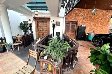 Tropicana Golf & Country Resort