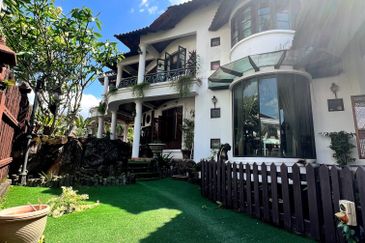 Tropicana Golf & Country Resort