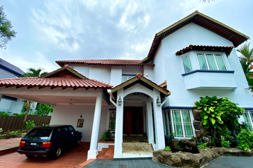 Tropicana Golf & Country Resort