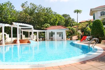 Tropicana Golf & Country Resort