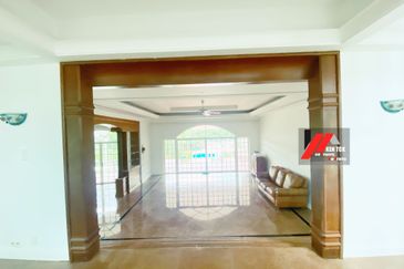 Tropicana Golf & Country Resort