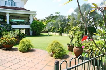 Tropicana Golf & Country Resort