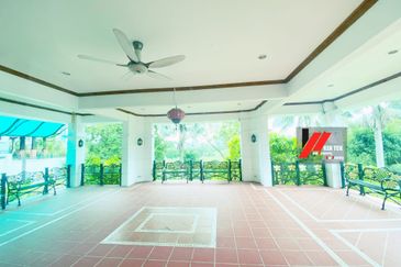 Tropicana Golf & Country Resort