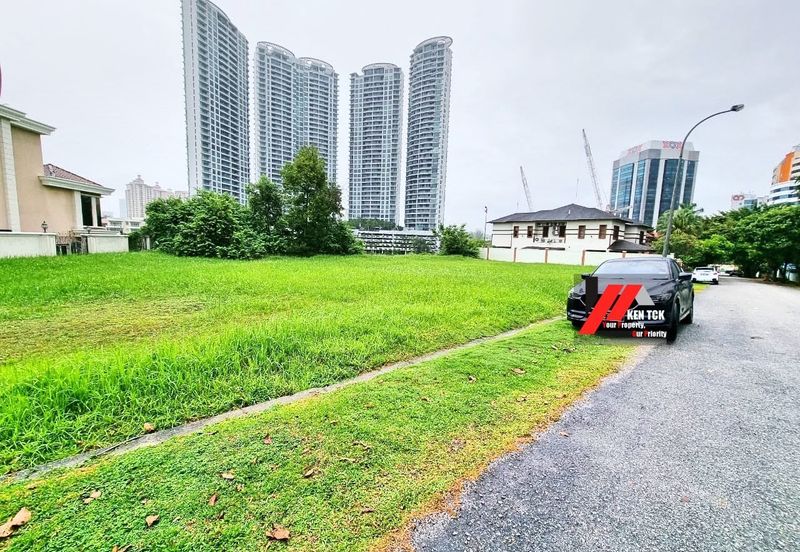 Tropicana Golf & Country Resort