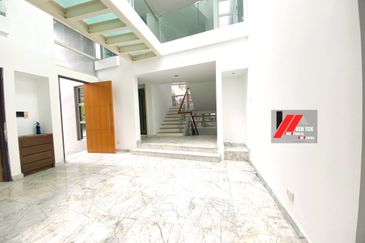 Tropicana Golf & Country Resort