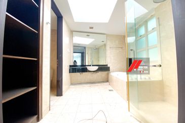 Tropicana Golf & Country Resort