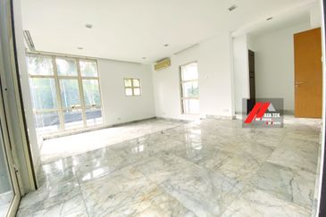 Tropicana Golf & Country Resort