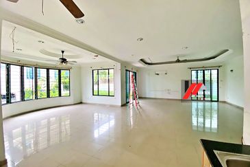 Tropicana Golf & Country Resort