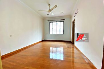 Tropicana Golf & Country Resort