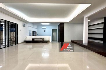 Tropicana Golf & Country Resort