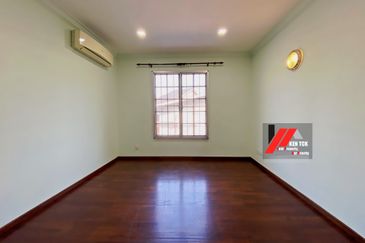 Tropicana Golf & Country Resort