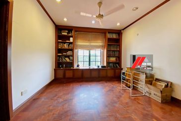 Tropicana Golf & Country Resort