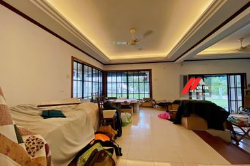 Tropicana Golf & Country Resort