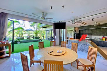 Tropicana Golf & Country Resort