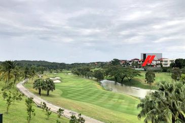 Tropicana Golf & Country Resort