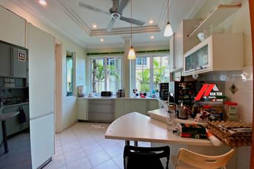 Tropicana Golf & Country Resort