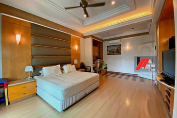 Tropicana Golf & Country Resort