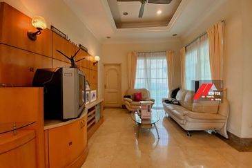 Tropicana Golf & Country Resort