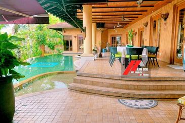 Tropicana Golf & Country Resort