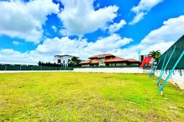 Tropicana Golf & Country Resort